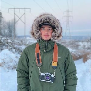 Meet your Posher, Brandon